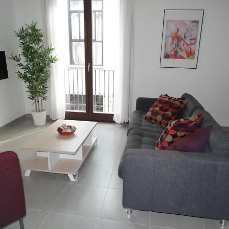 - Jinetes, 23 Malaga
