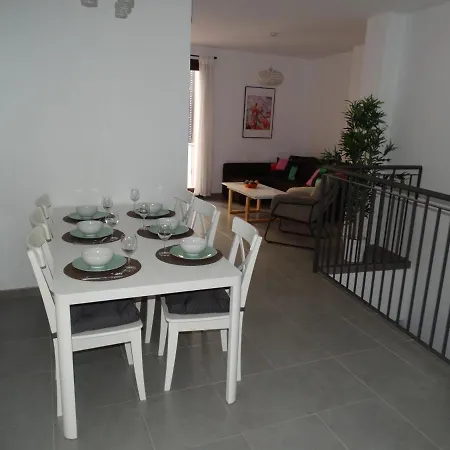 - Jinetes, 23 * Malaga